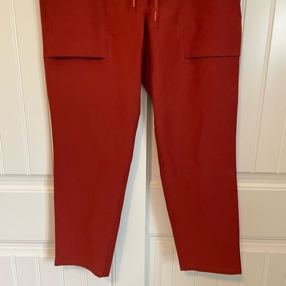 NWOT Lululemon Bowline Pant 30" utility joggers 
Aztec Brick size XL - Picture 4 of 9